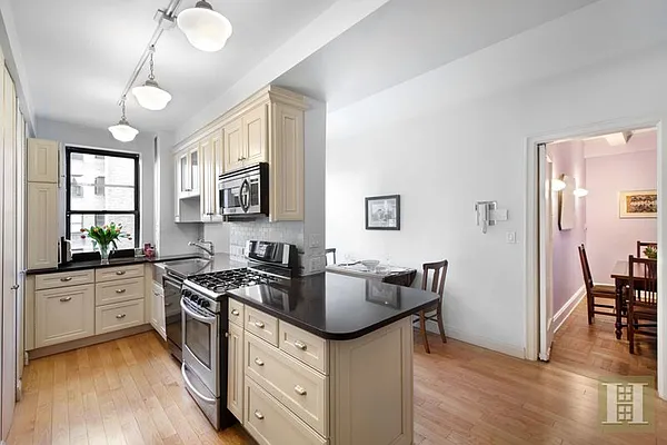 Sold by Halstead Real Estate | media 16