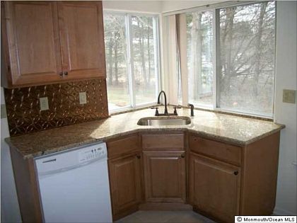 1st image of 1168A Thornbury Ln