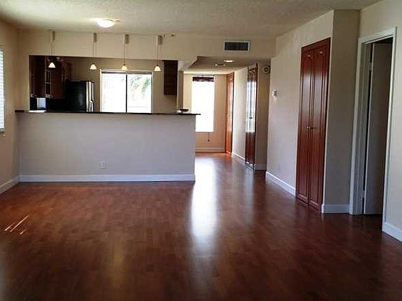 2nd image of 16421 Blatt Blvd APT 204