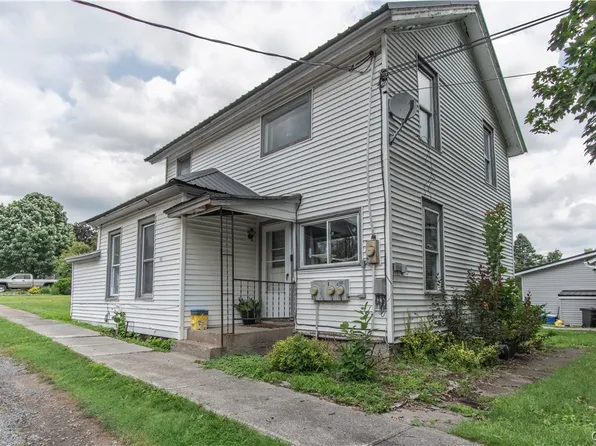 106 Franklin St, Brownville, NY 13615