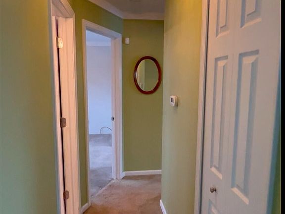 4th image of 30105 Maplewood St