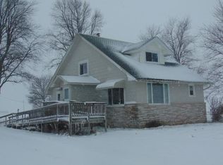 1514 E Chip Rd, Kawkawlin, MI 48631