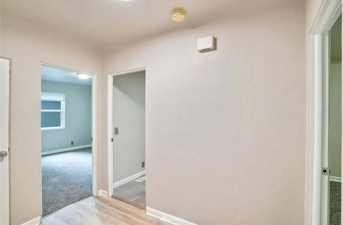 237 Mitchell Ave — Photo 4