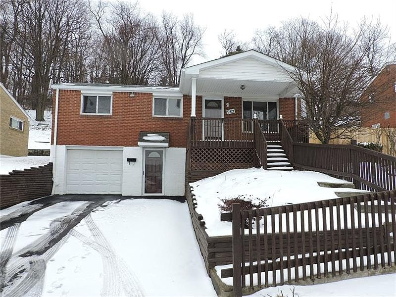 1st image of 982 Diane Dr
