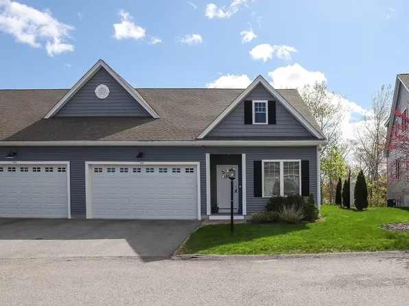 707 Southwood Ln #707, Clinton, MA 01510