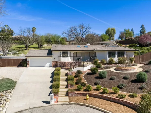 711 Knight Ct, Paso Robles, CA 93446