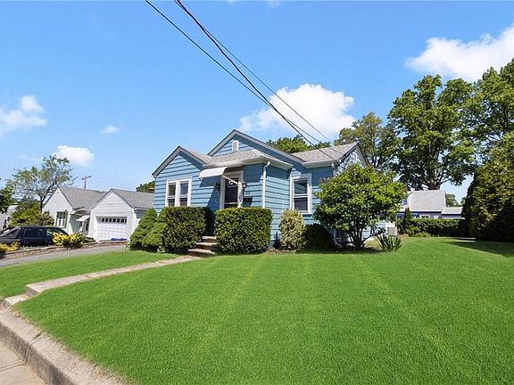 5th image of 123 Bradley St