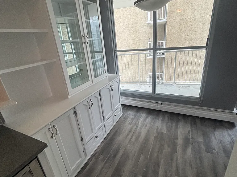 12121 Jasper Ave NW #1401 — Photo 6