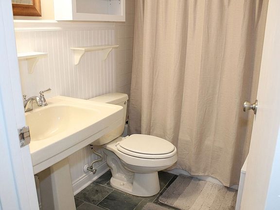 5th image of 5 Bayard Rd APT 202