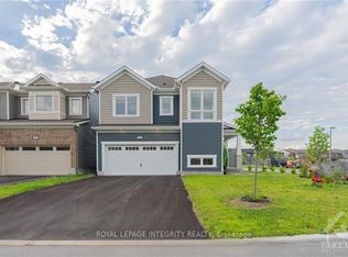 701 Brittanic Rd, Ottawa, ON K2V0N8