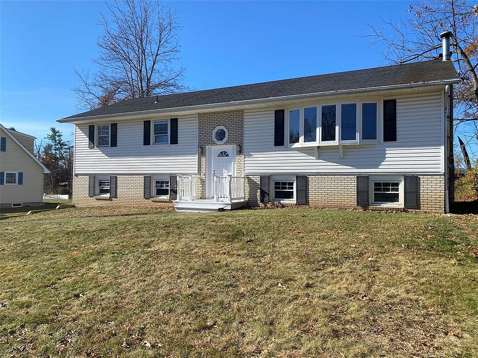 1st image of 210 East Drive