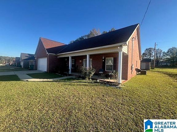 2nd image of 17811 Alecia Dr