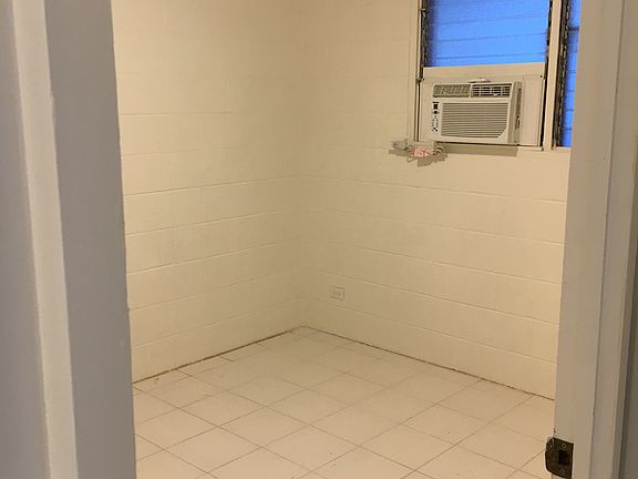 1st bedroom