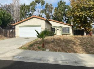 689 Shadowtree Dr, Oceanside, CA 92058