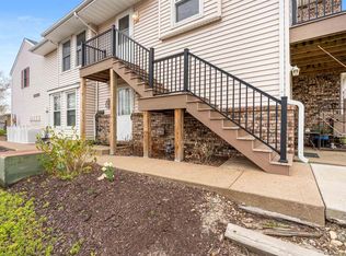 3807 Spring St APT 2B, Davenport, IA 52807