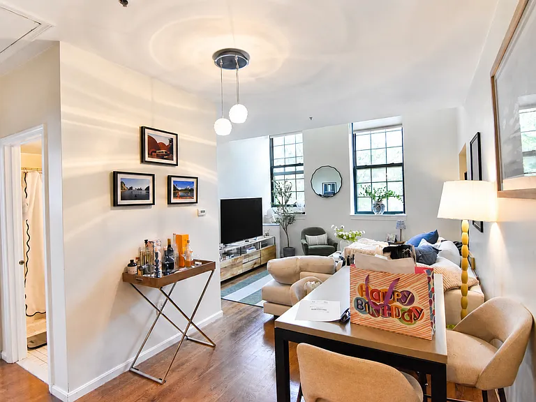 486 E 3rd St #9 — Photo 3