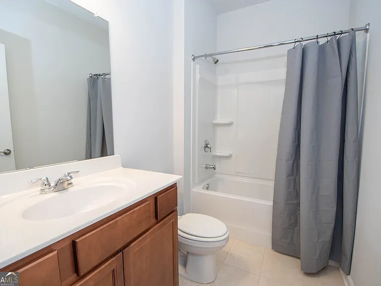147 Soundview Trce — Photo 31