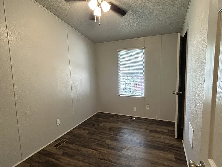 301 Dennis St #45 — Photo 13