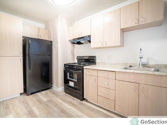 2nd image of 2729 Ec Reems Ct APT 1A