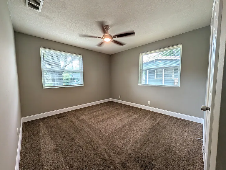 5363 Poppy Dr — Photo 8