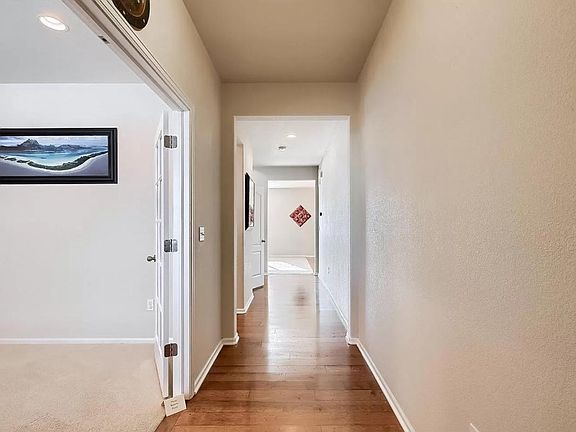 Entrance with hardwood floods