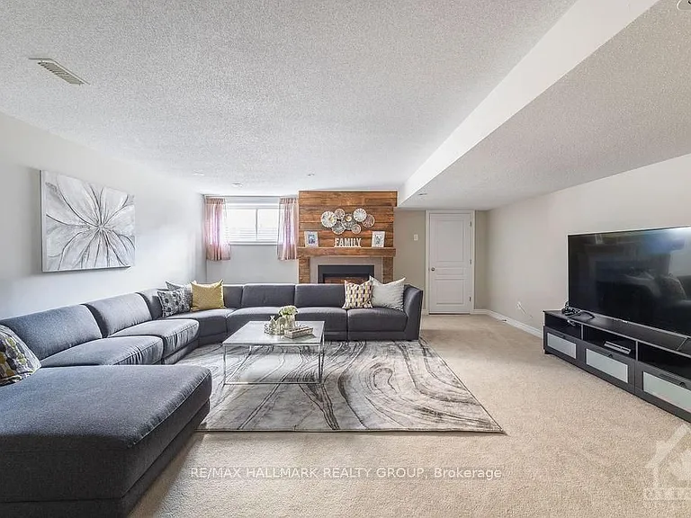 277 Livery St — Photo 26