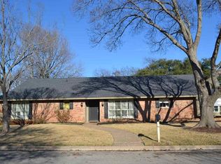 817 Ivy Ann Dr, Woodway, TX 76712