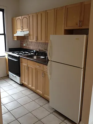 Rented by Mirador Real Estate | media 21