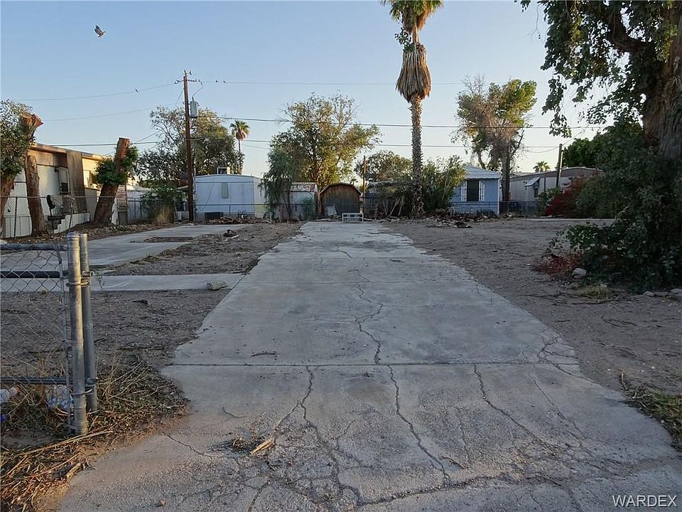 1st image of 470 Malibu Dr