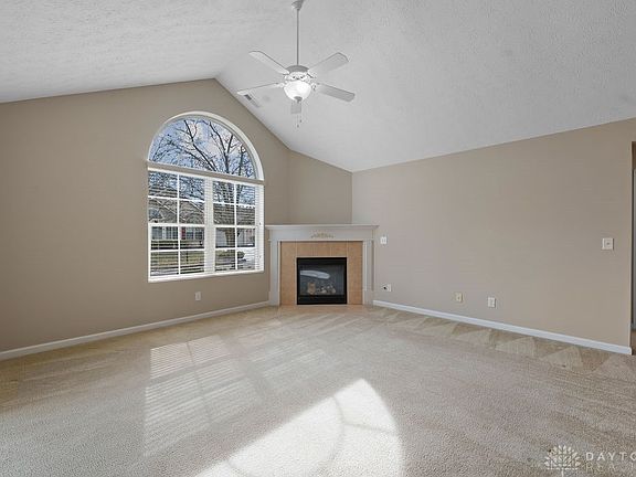 2nd image of 9 Scarborough Village Dr