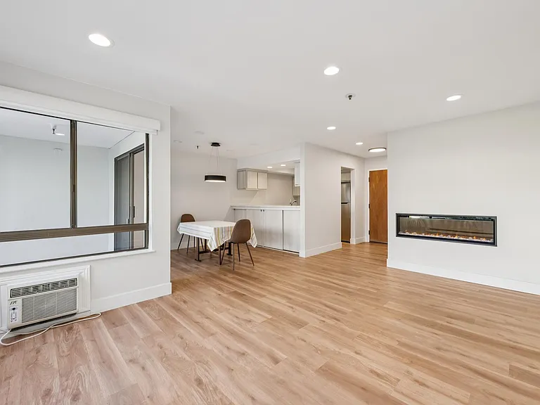410 Sheridan Ave #226 — Photo 4