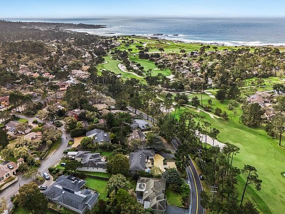 5th image of 3041 Bird Rock Rd