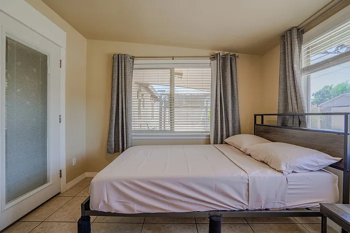 845 W Romo Jones St — Photo 23