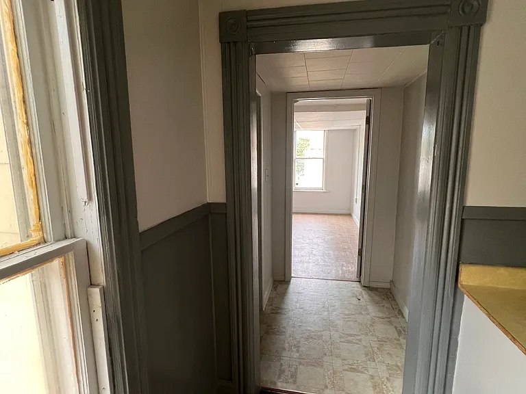 1112 Lenox Ave #2F — Photo 10