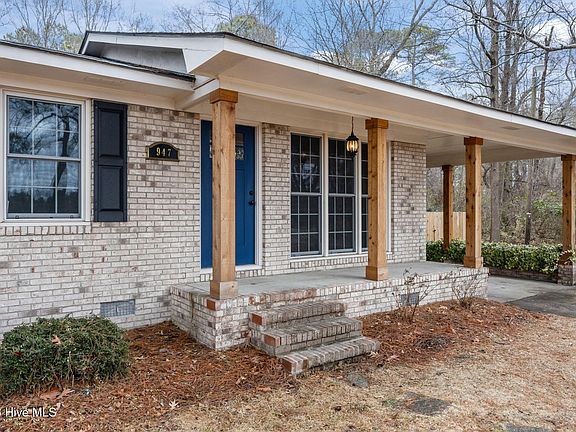 3rd image of 947 E Hanrahan Road