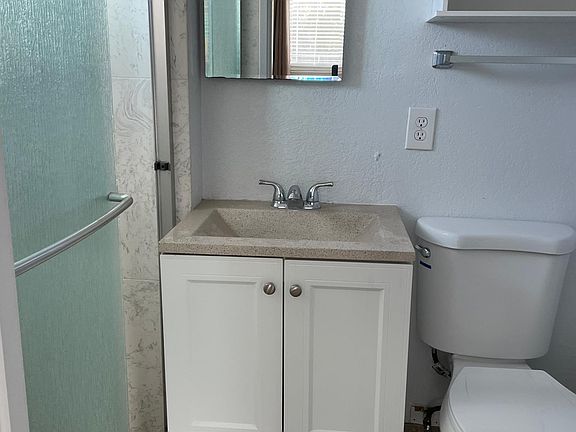 5th image of 1074 Craig Dr