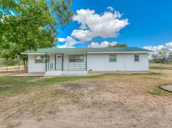 11610 Llano St, Carlsbad, TX 76934