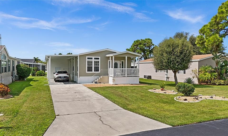 1st image of 9085 Pinehaven Way