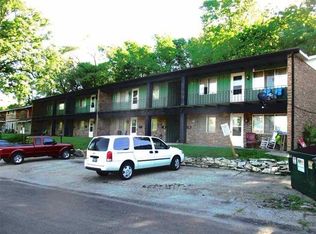 740 E Shore Dr APT 5, Pekin, IL