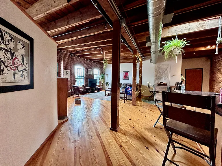 407 Pine St #304 — Photo 10