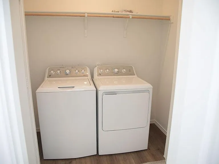1127 Catfish Ln — Photo 31