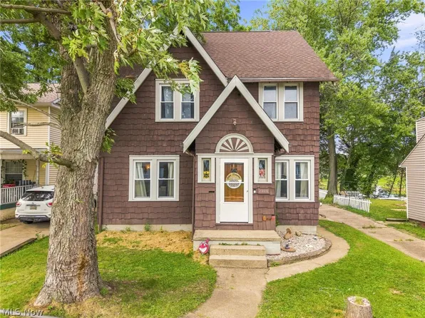 2409 Lake Road Blvd NW, Canton, OH 44708