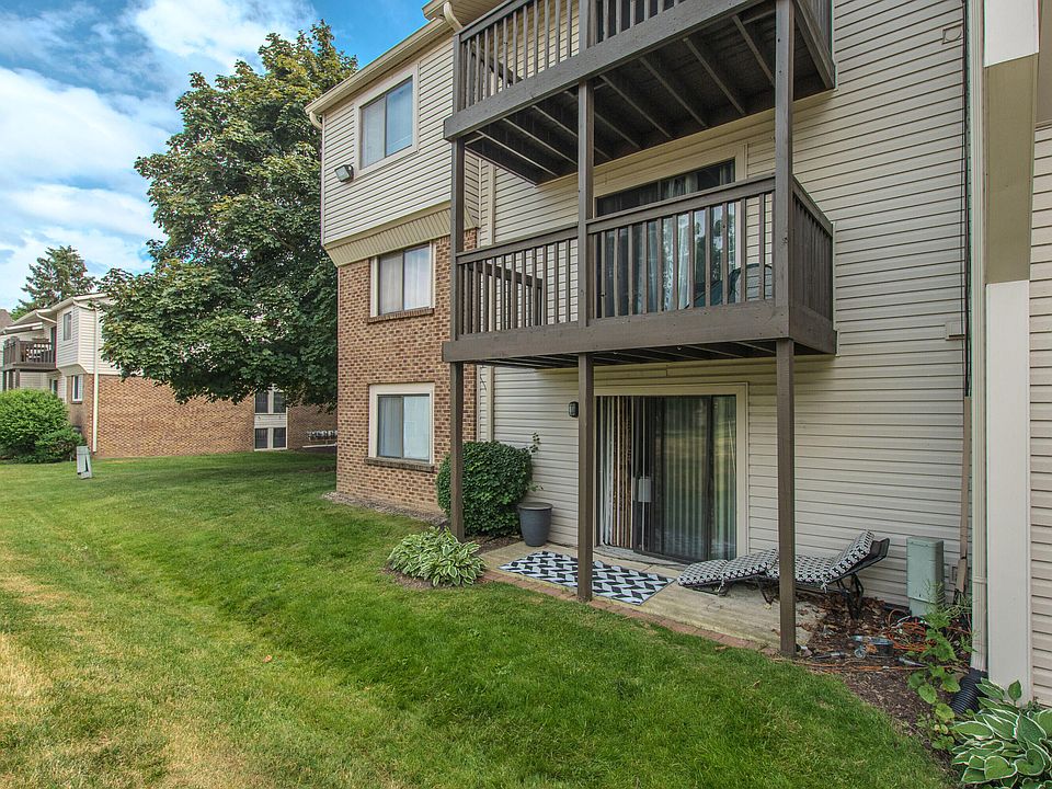1st image of 30078 W Twelve Mile Rd Unit 99