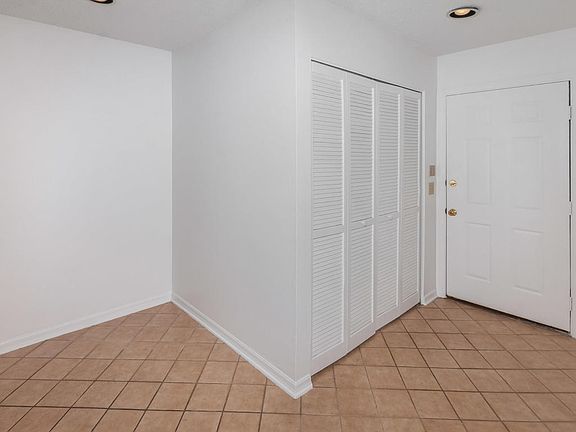 4th image of 148 Cranes Lake Dr