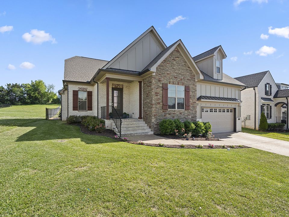 1st image of 253 Hutch Ct