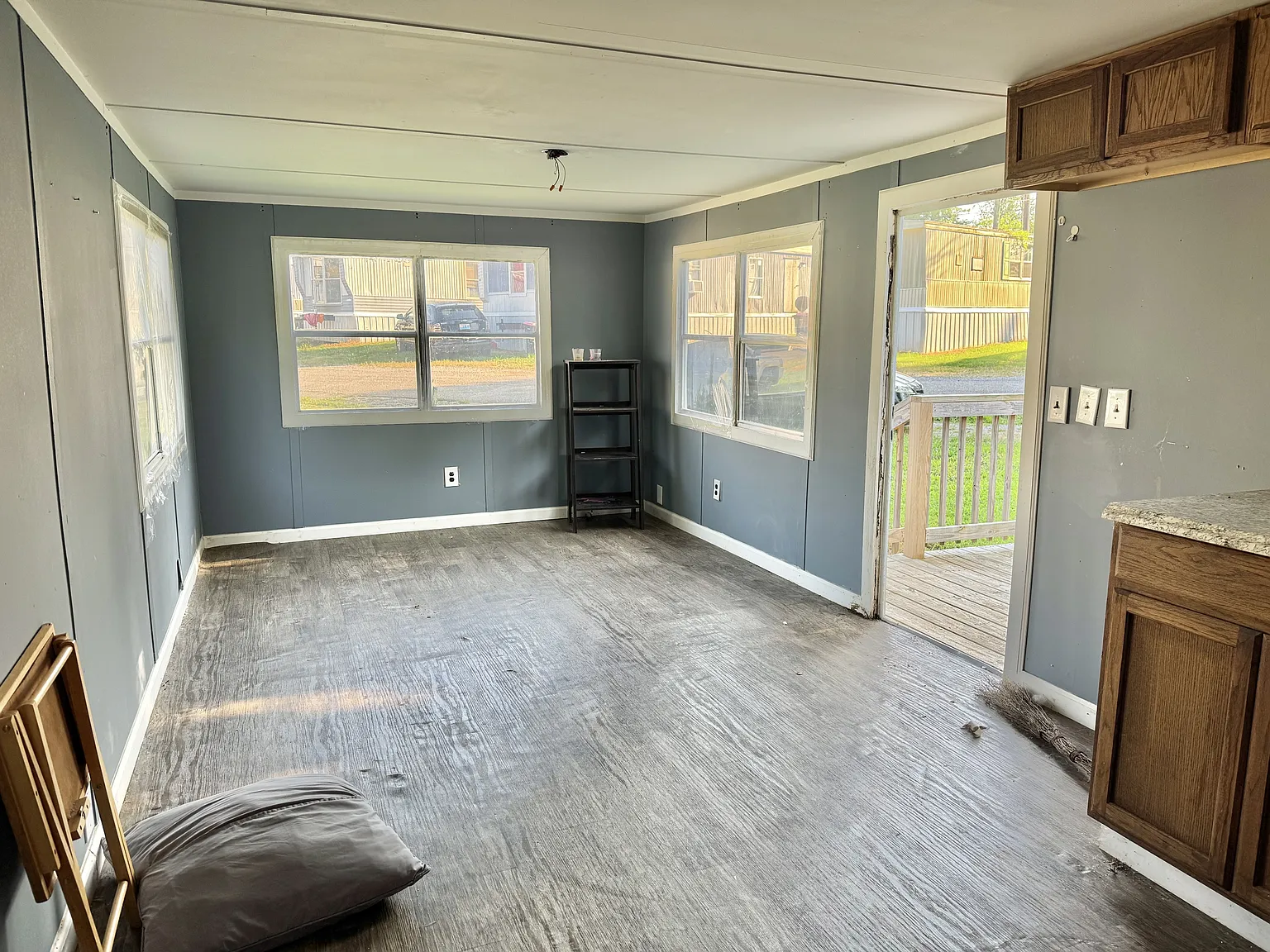 428 Lafayette Road - 3 — Photo 3
