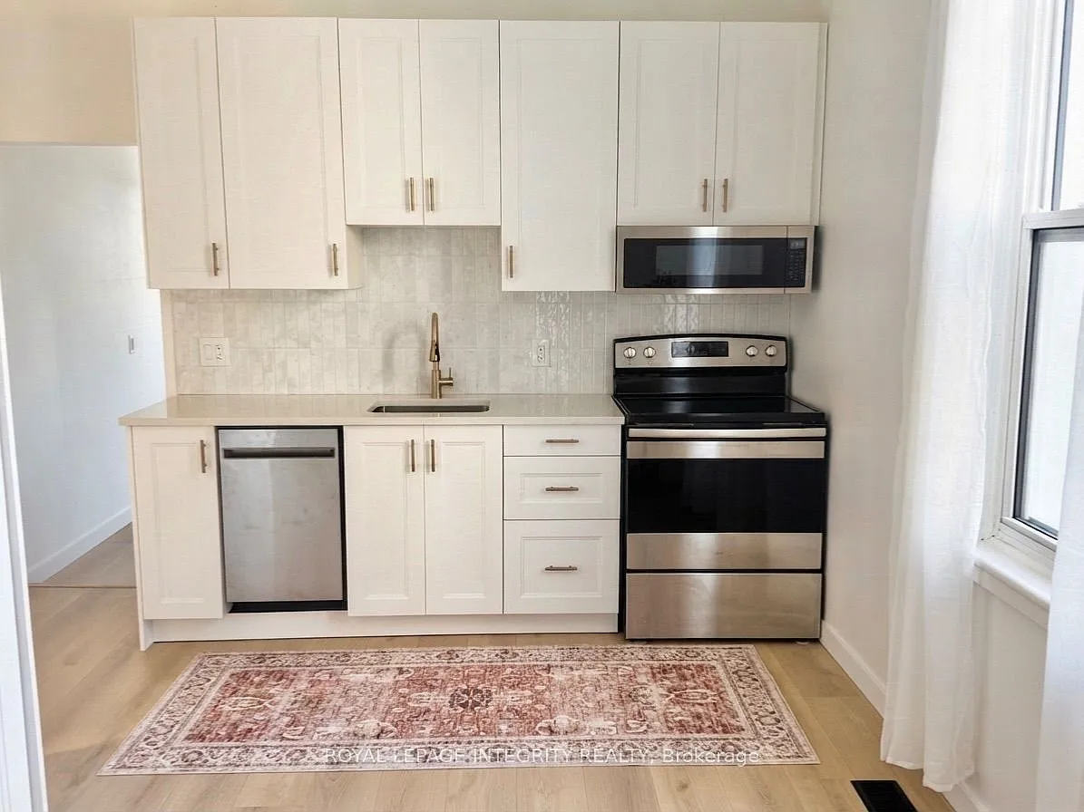 2 bed, $2,995 — Photo 4