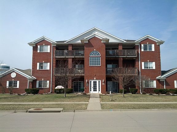 2nd image of 545 Penn Ct Unit 12