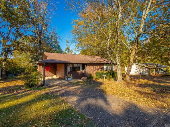 594 Joyce Dr, Benton, AR 72019