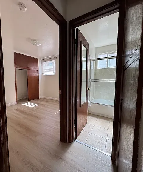 184 Moss Way #B — Photo 7
